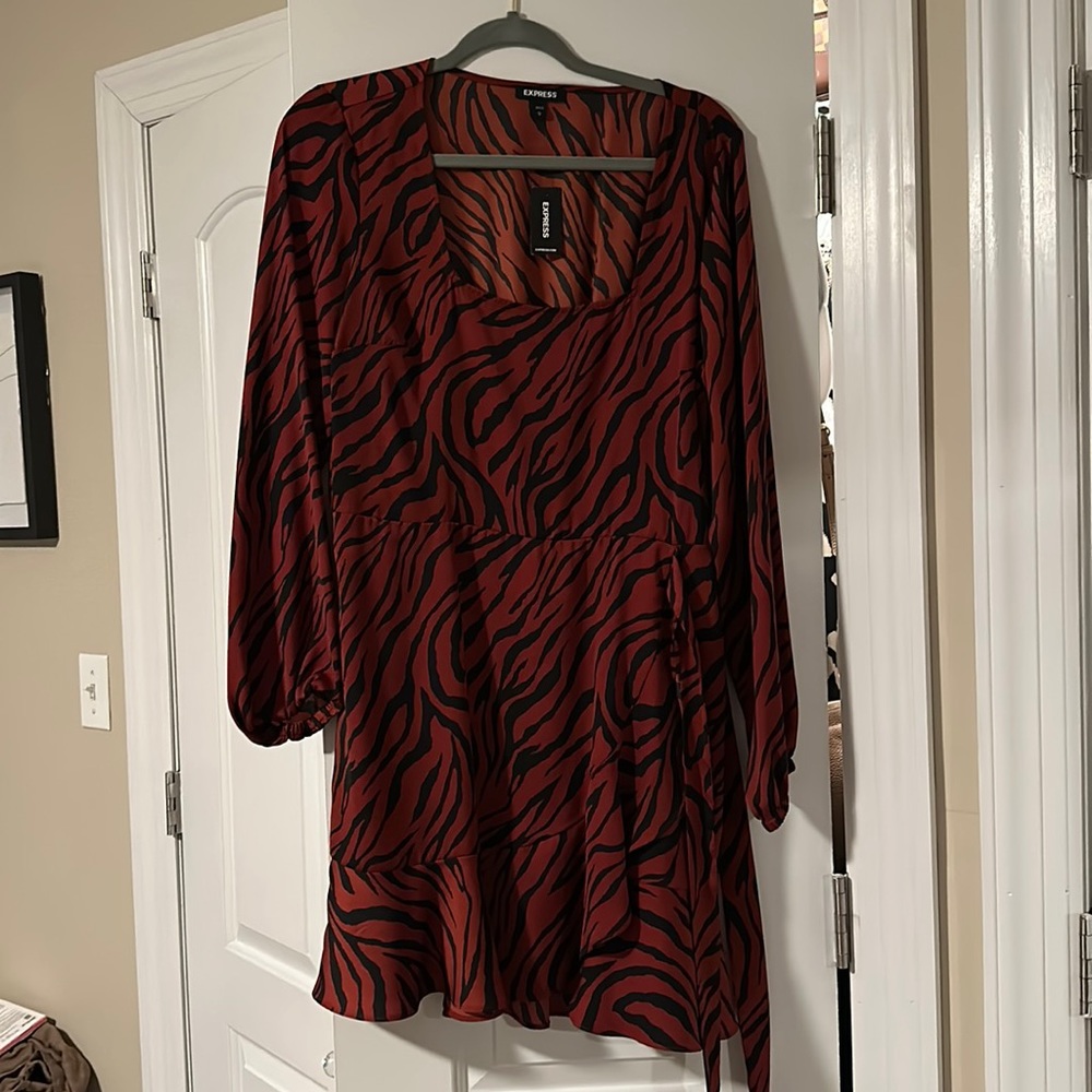 New with tags Express printed dress